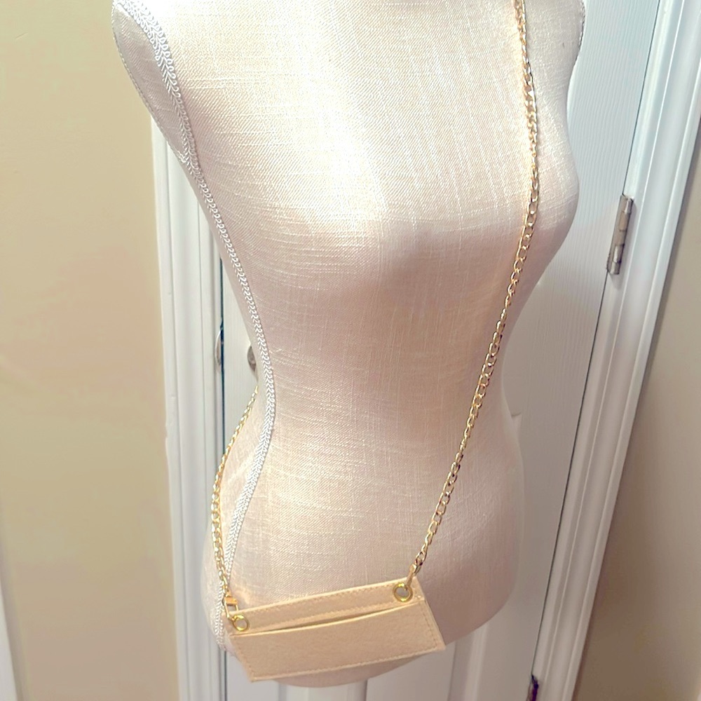 Goldtone Metal Bag Chain with Beige Felt Insert